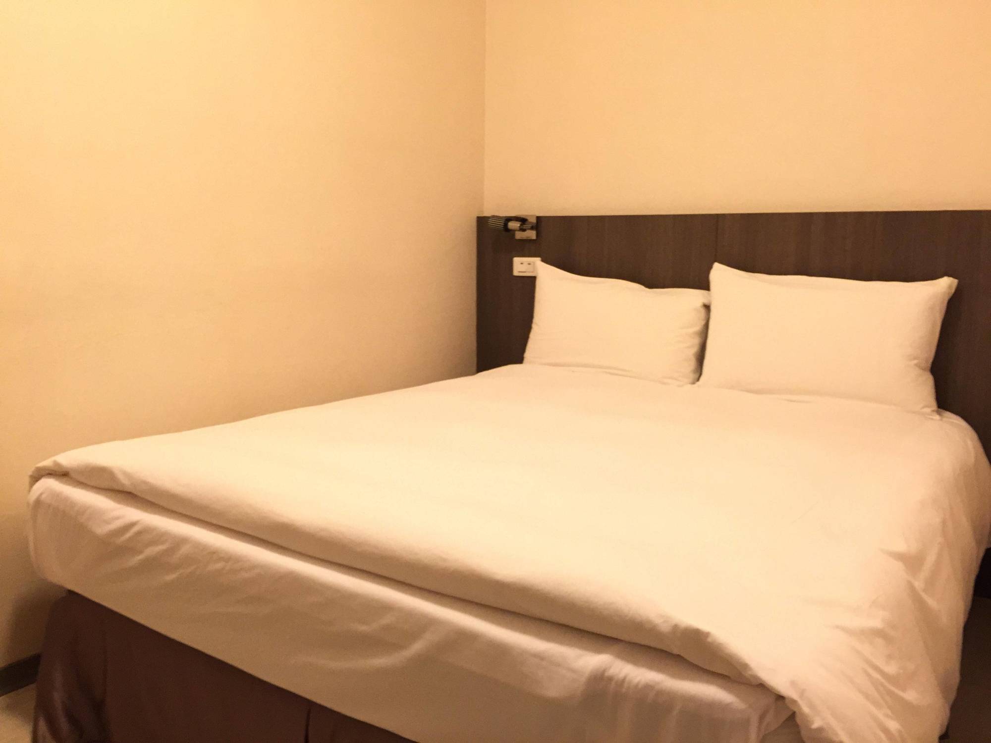 Sunnyside Hotel Гаосюн Экстерьер фото